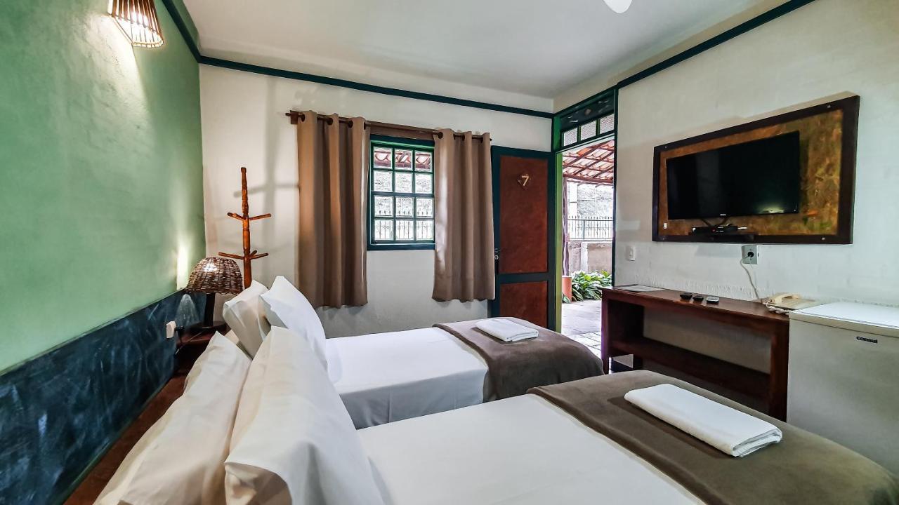 Monte Azul Inn